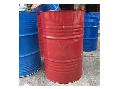 How can a tin bucket reduce the speed of rusting?