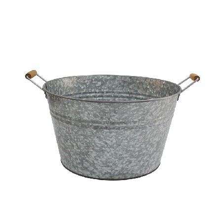 Galvanized metal drink tub